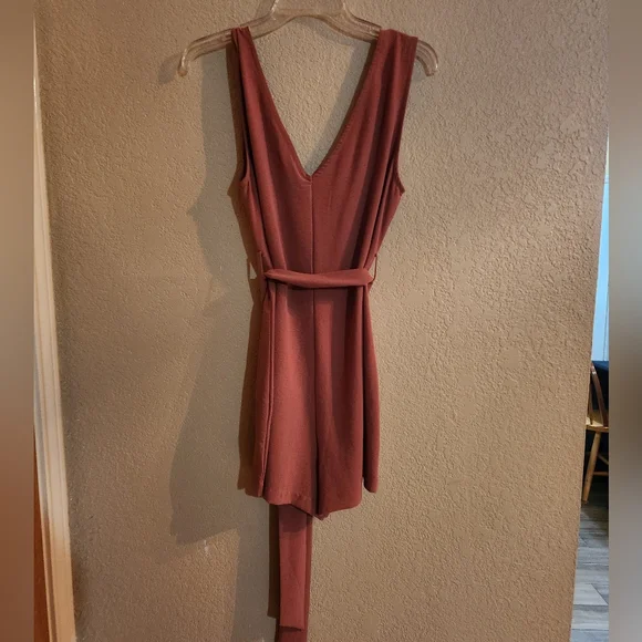 Romper - Picture 2 of 3